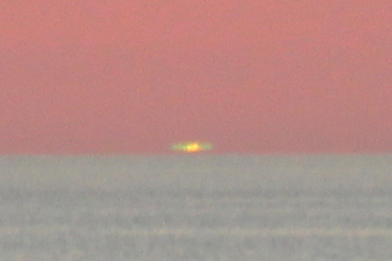 日本海野積海岸のグリーンフラッシュ